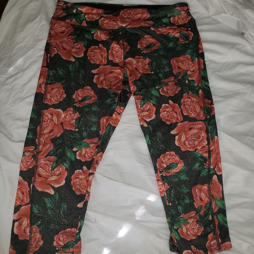 Lularoe 2X Jade athletic moisture-wicking legging - Picture 2 of 10